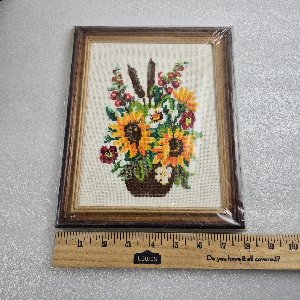 Vintage Framed Needlepoint Sunflowers & Wildflowers Handmade Embroidery Sealed - Picture 8 of 9